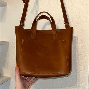 Brown Leather Shoulder Bag with Slouchy Design